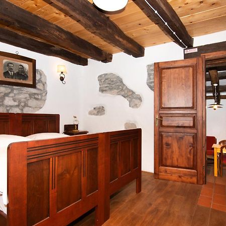 Apartments Valentinus 1800 塞扎纳 外观 照片